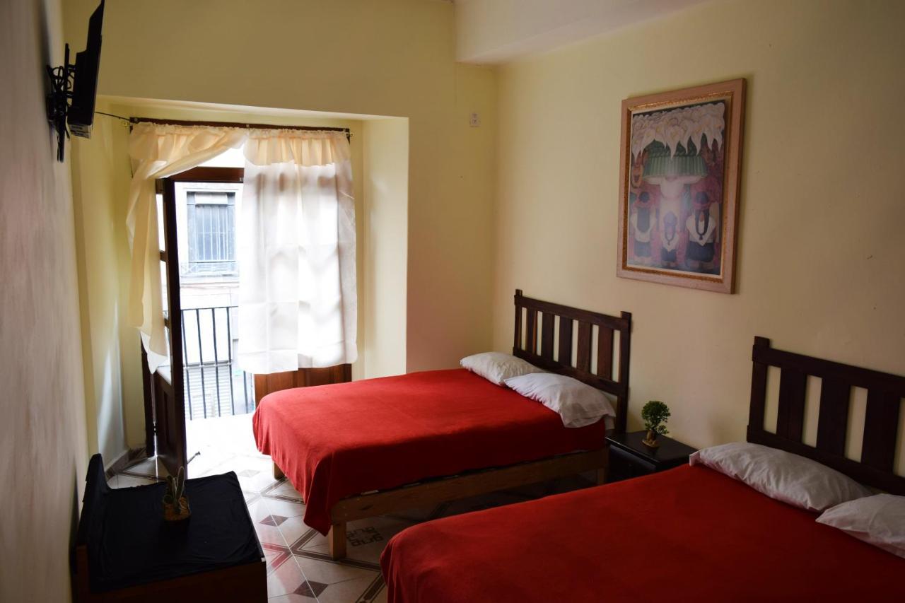 Hostel Plaza Mayor Мехико Экстерьер фото