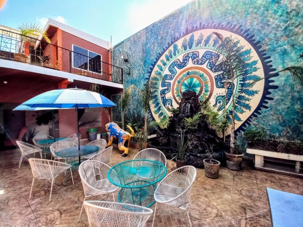 Hostel Plaza Mayor Мехико Экстерьер фото