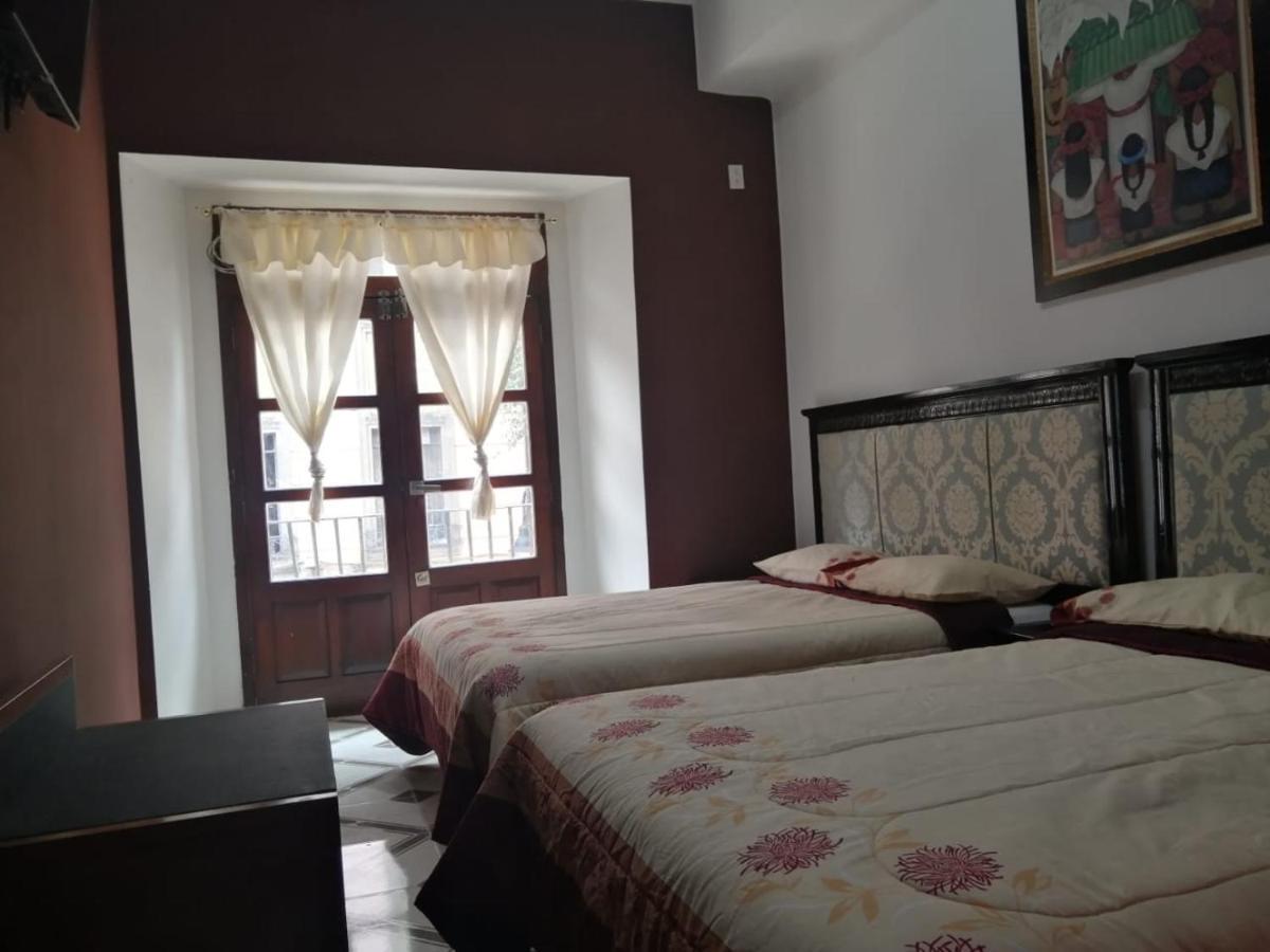 Hostel Plaza Mayor Мехико Экстерьер фото